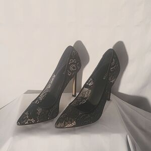 Express Woman's Black Lace 5" High Heels, Size 9, NWT